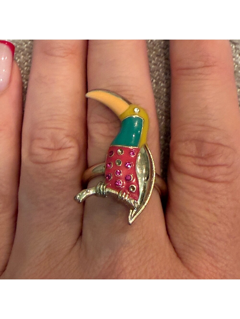 Fun Toucan Bird Statement Ring Gold Tone Enamel Pink Rhinestone Fashion Jewelry‎